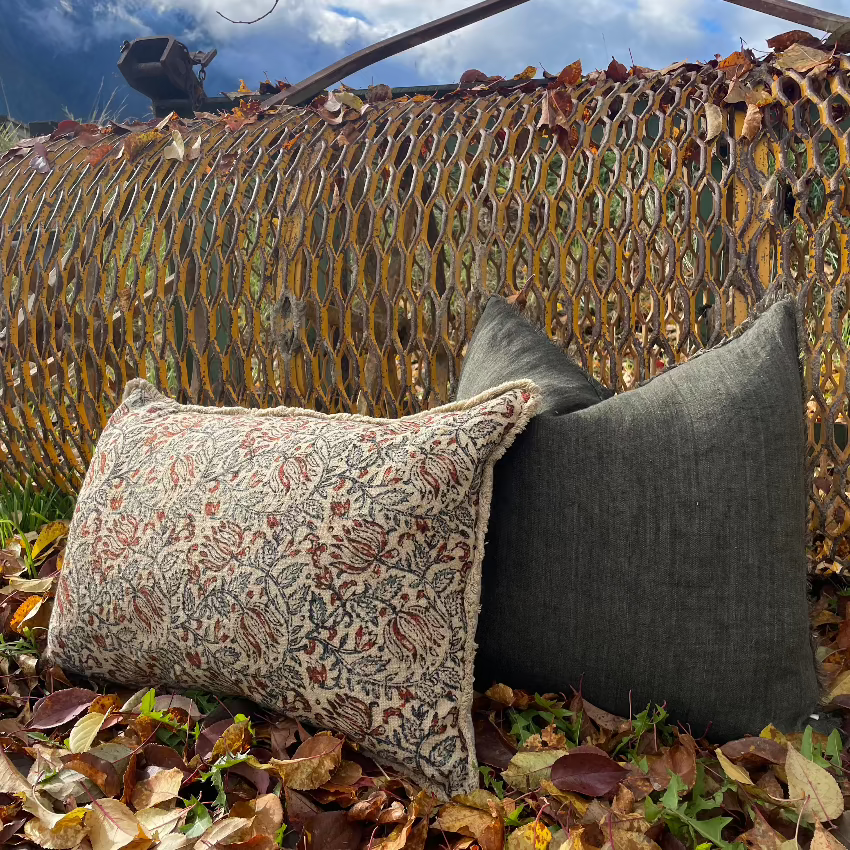 Lina Linen Pillow, Laurel