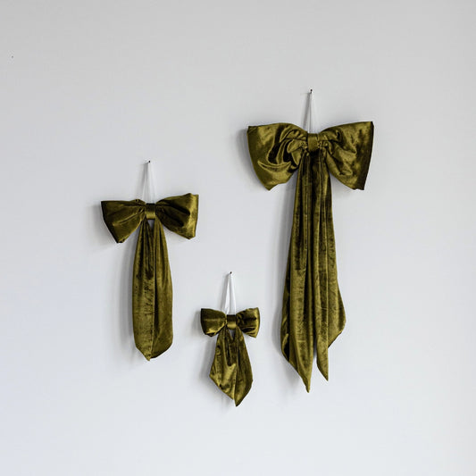 Chartreuse Velvet Holiday Bows