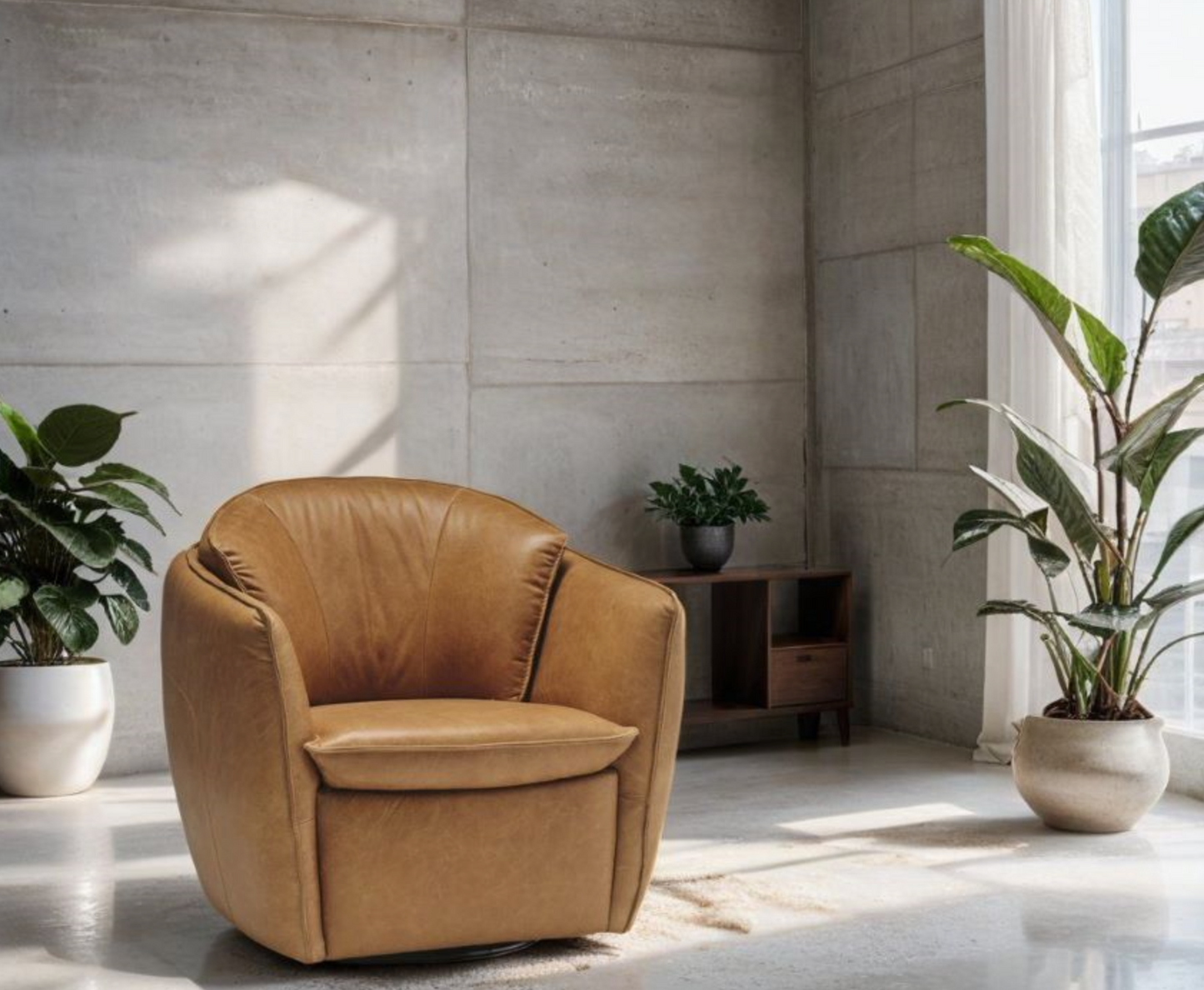 Sola Swivel Chair